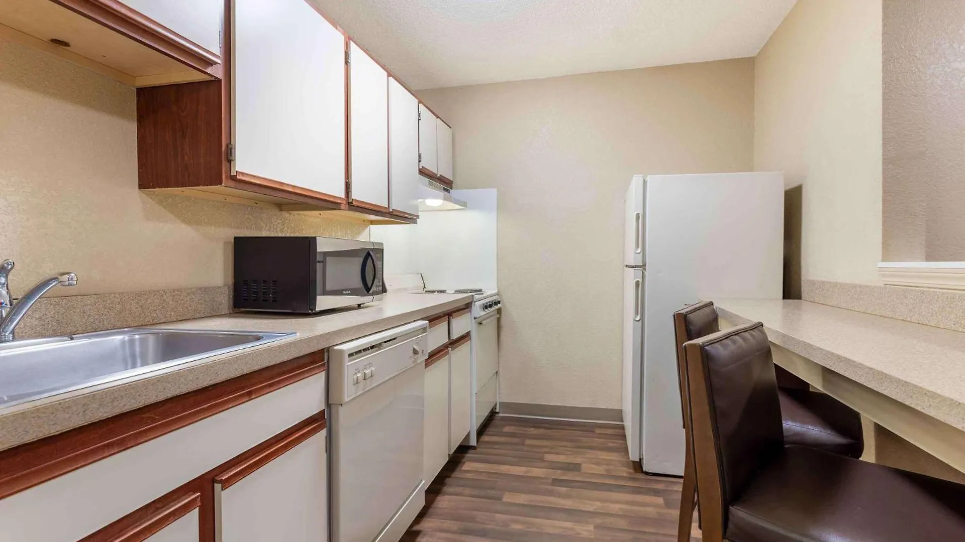 Extended Stay America Select Suites - Memphis - Cordova