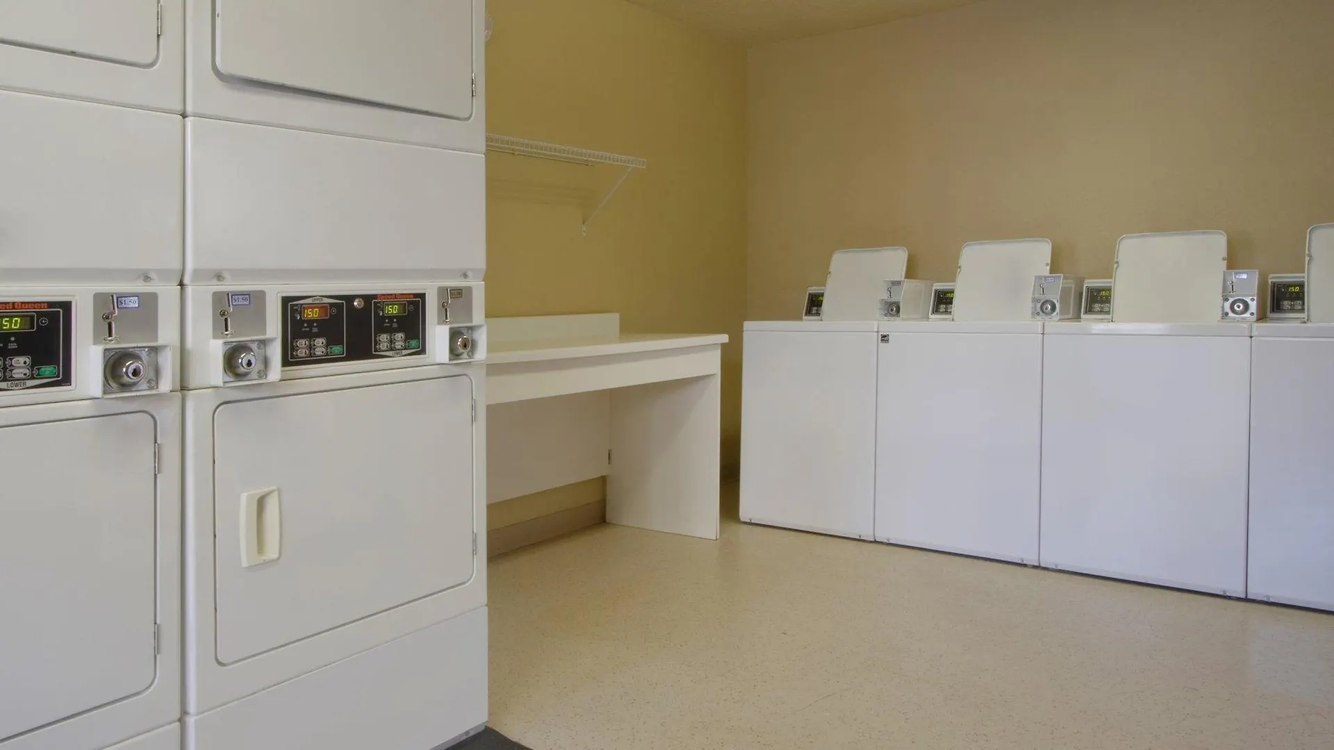 Extended Stay America Select Suites - Memphis - Cordova